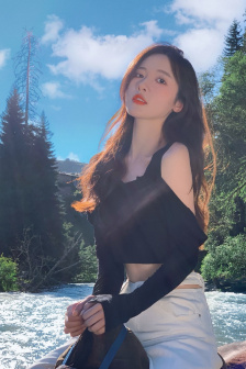 浴池里的女人第8集
